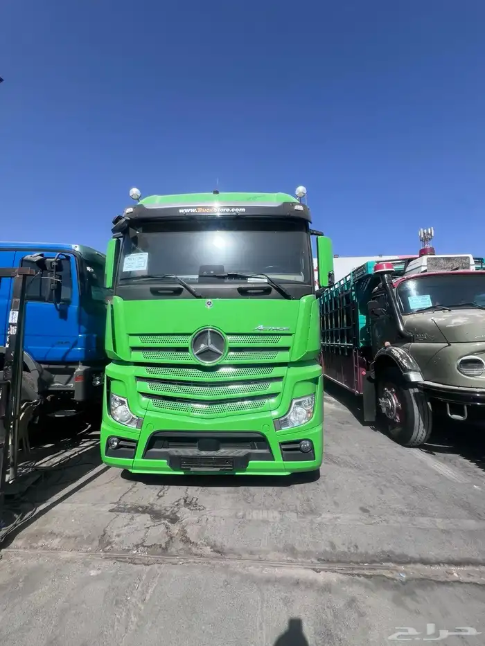 حراج معرض رائد للسيارات 1