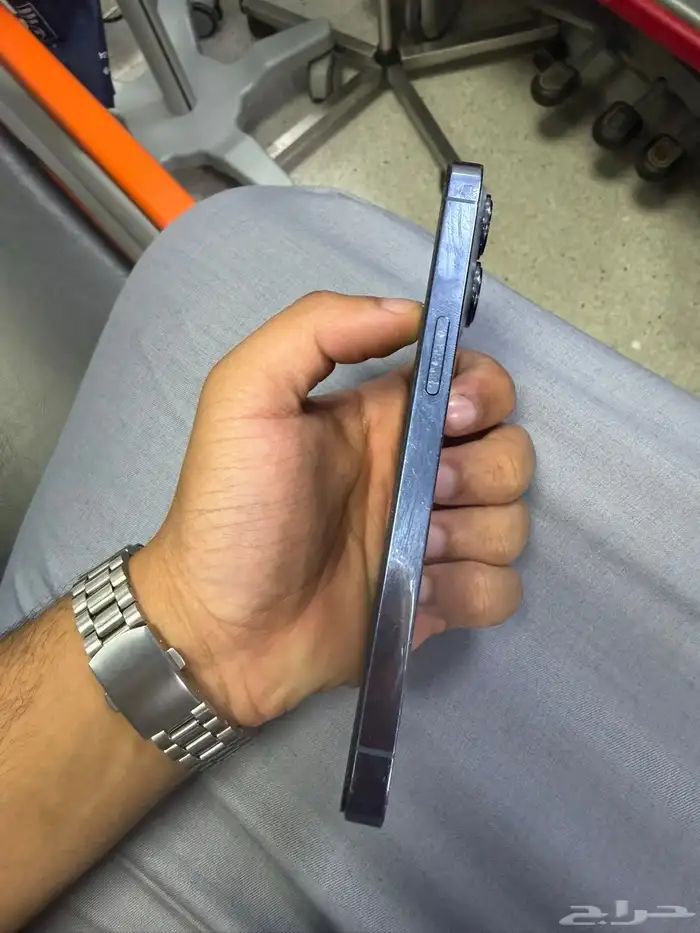 ايفون 13 برو 1