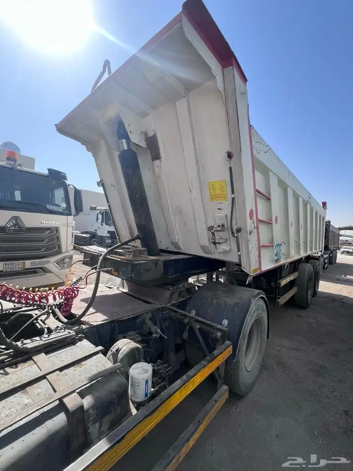 حراج معرض رائد للسيارات 34