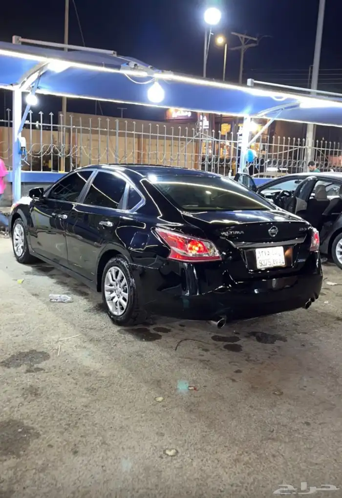 نيسان التيما موديل 2013 0