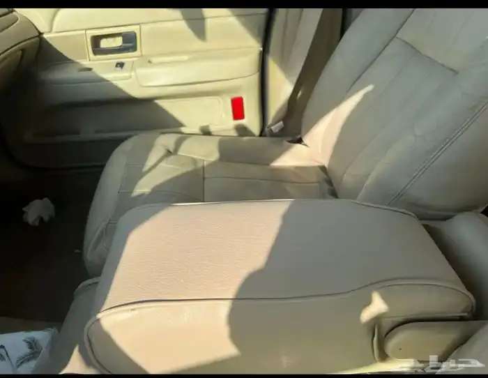 فورد فكتوريا 2011 LX سعودي ممشى قليل 16