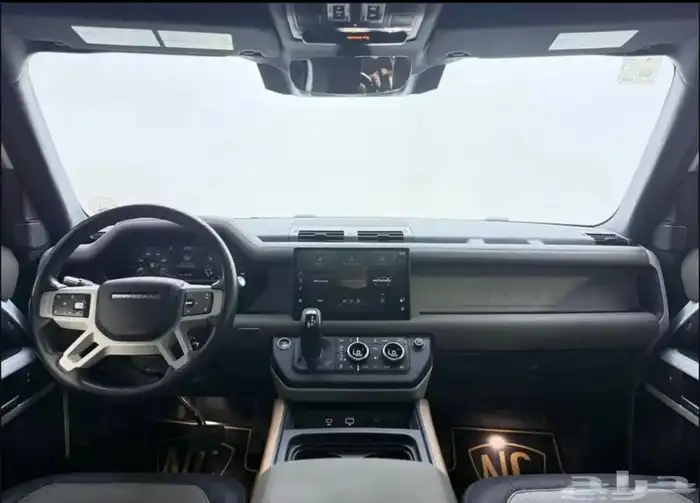 ديفندر x dynamic 1