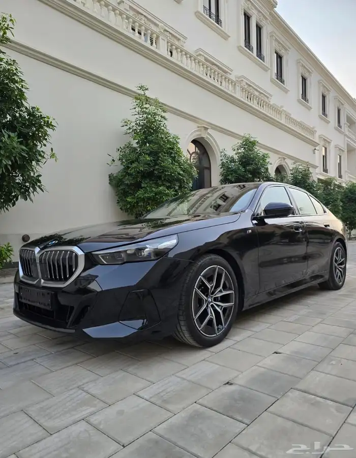 بي ام دبليو 520 كت M - موديل 2024 3