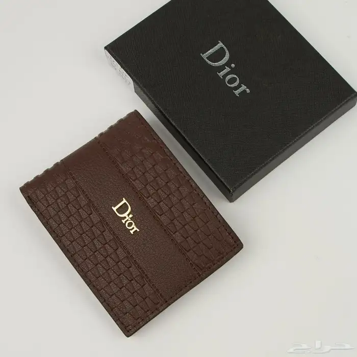 شنط درجة أولى جمله وتجزئه لتواصل واتس 8