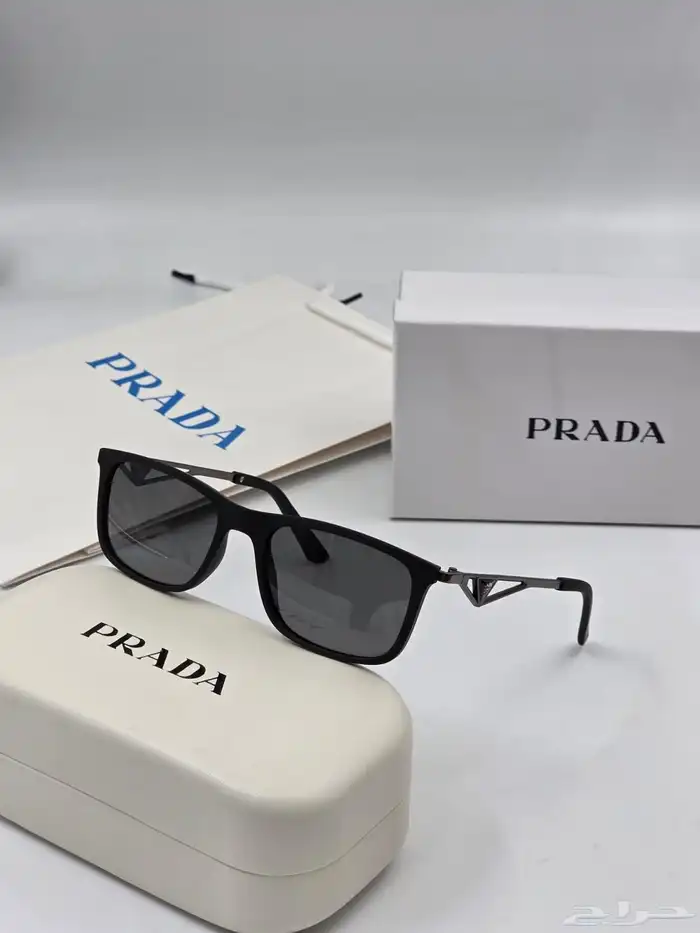 نظارات برادا مع جميع الملحقات 4