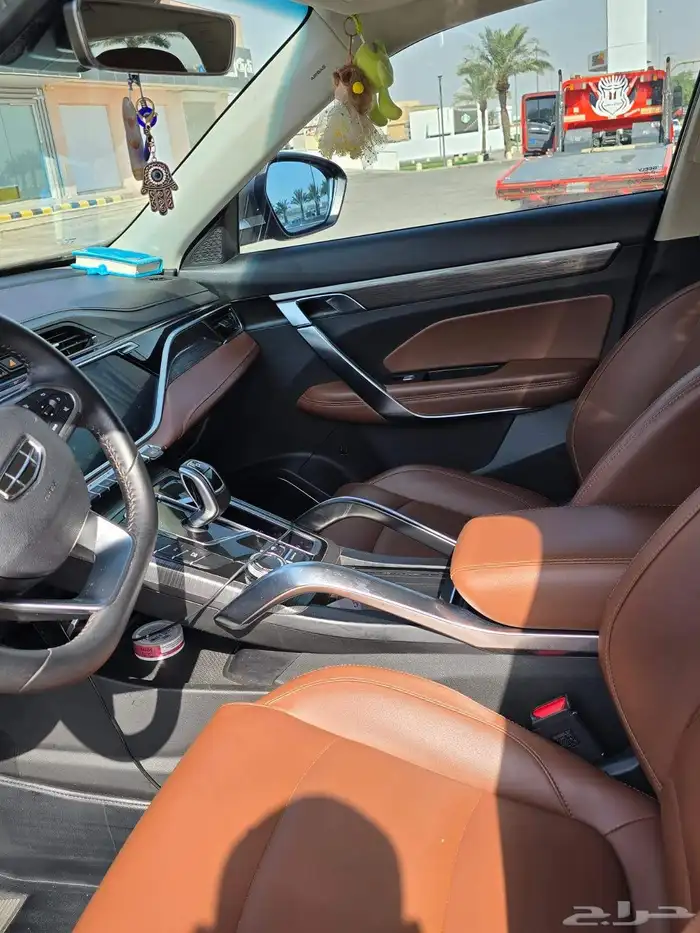 سيارة جيلي أزكارا موديل 2023 3