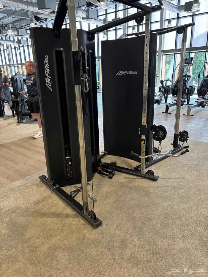 مجموعة اجهزه وارد أمريكا لايف فتنس مستخدم 0