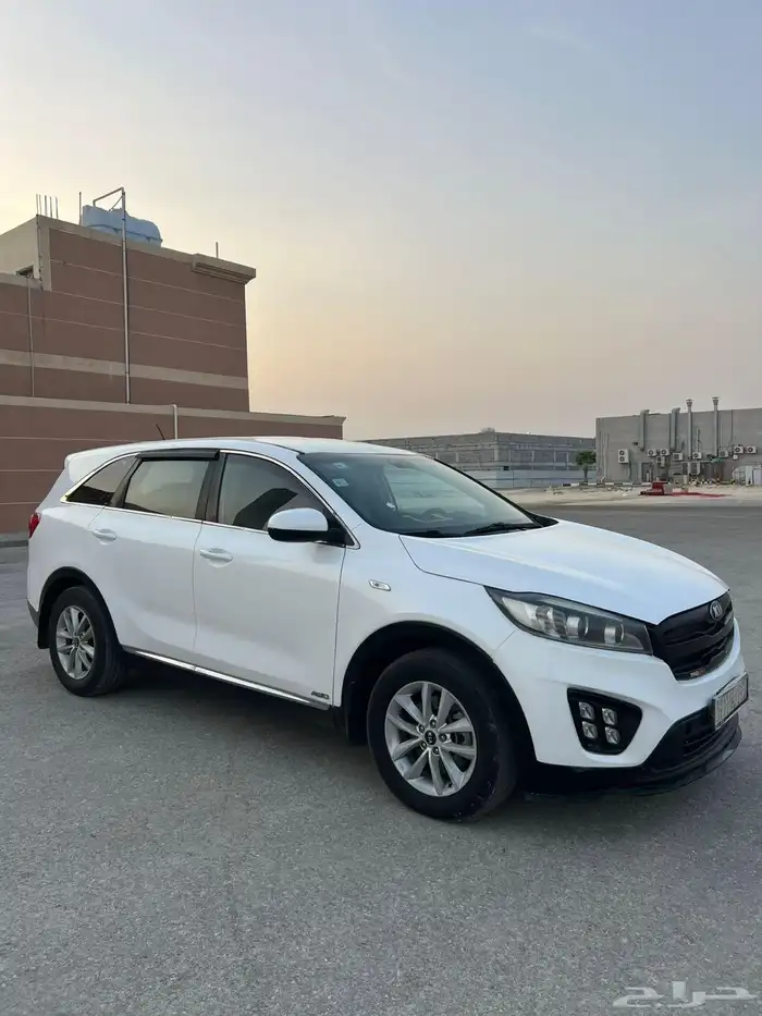 كيا سورنتو 2016 3