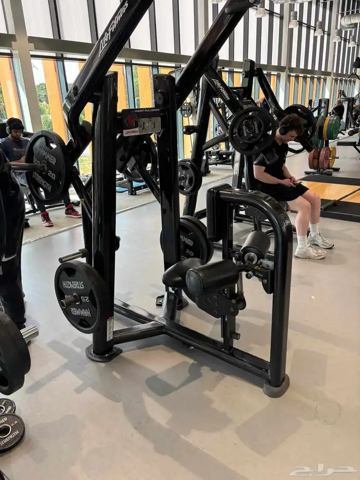 مجموعة اجهزه وارد أمريكا لايف فتنس مستخدم 7