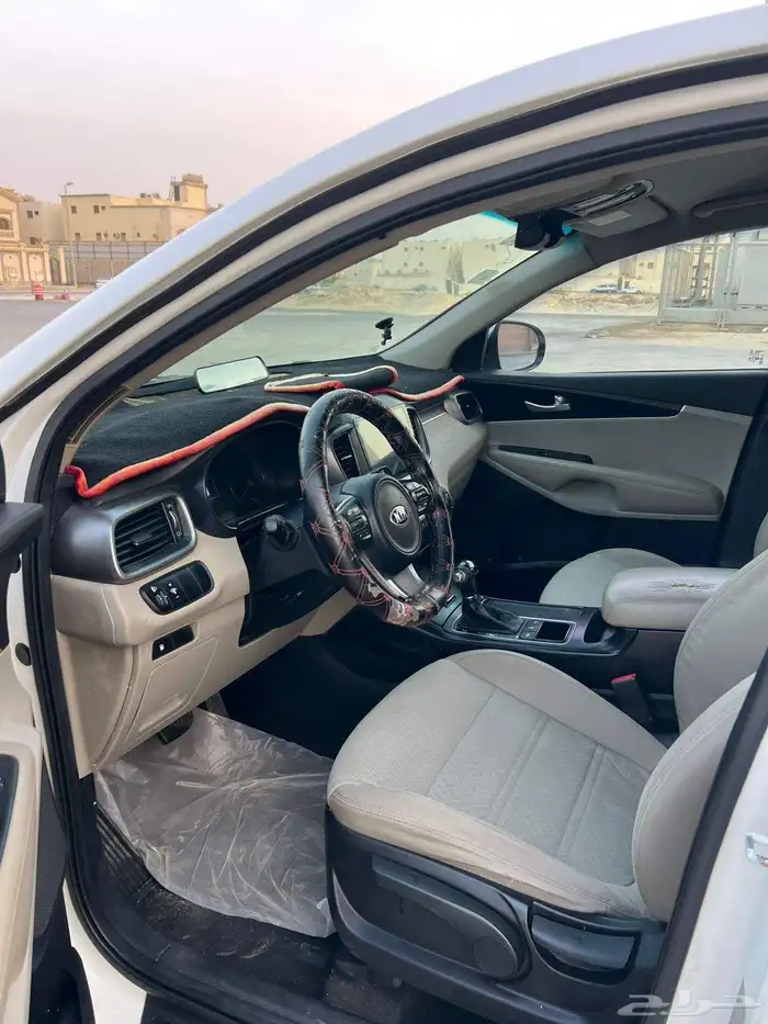 كيا سورنتو 2016 9