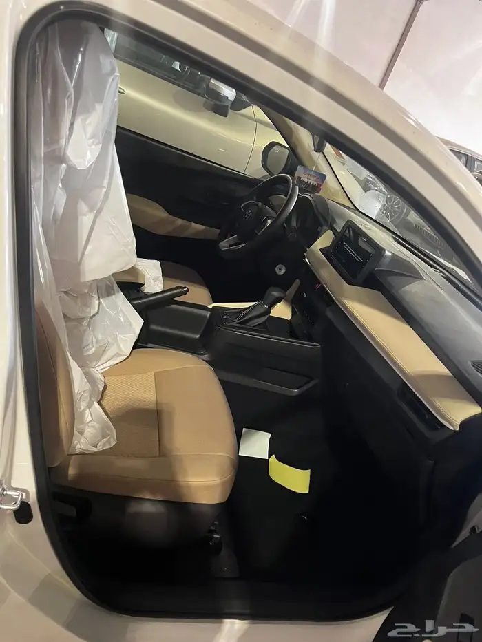 تويوتا يارس y 2026 3