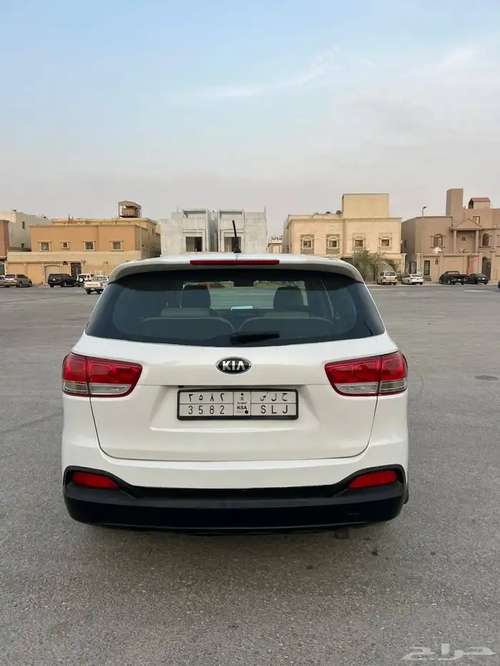 كيا سورنتو 2016 1