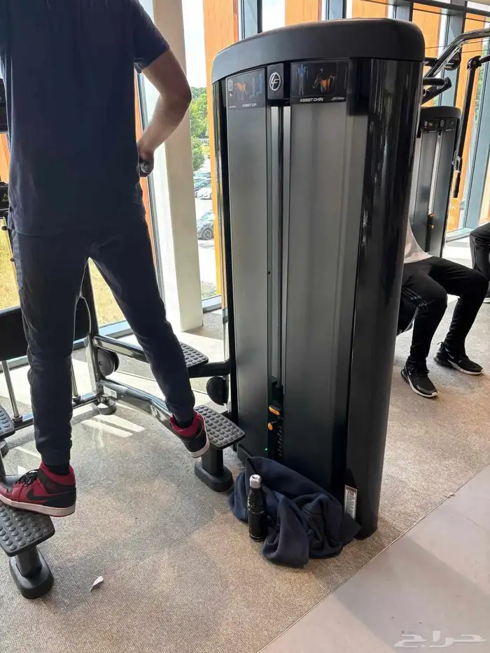 مجموعة اجهزه وارد أمريكا لايف فتنس مستخدم 14