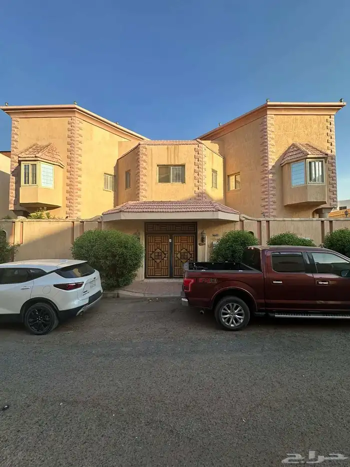 فيلا للبيع في حي السلام 0