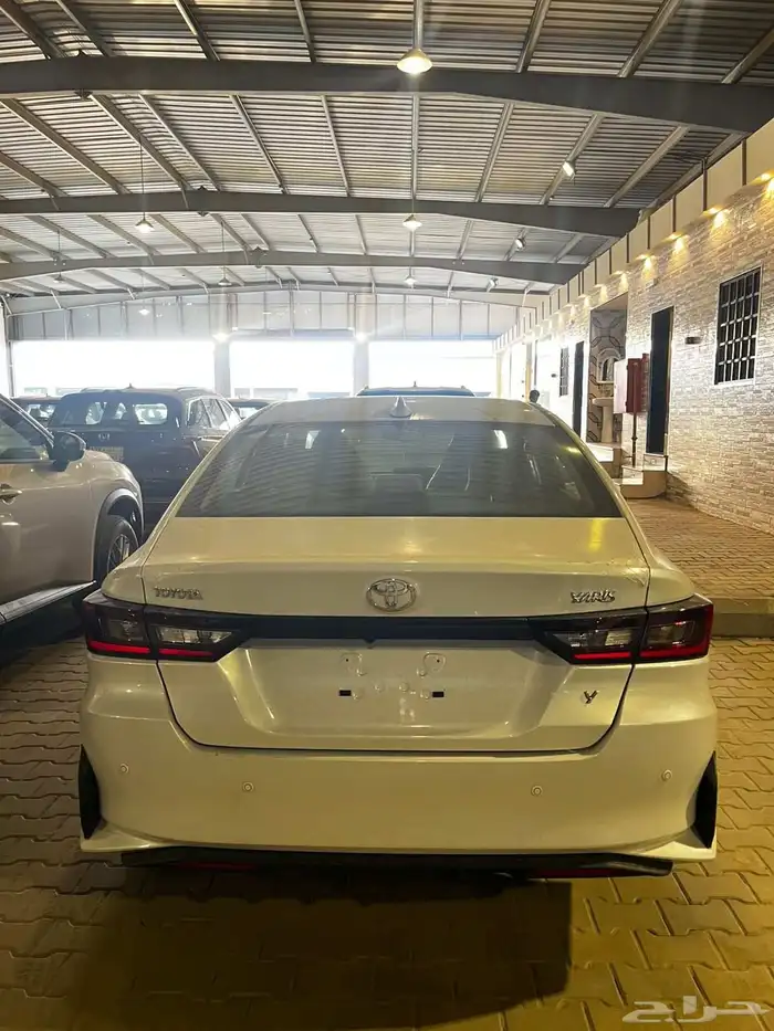 تويوتا يارس y 2026 5