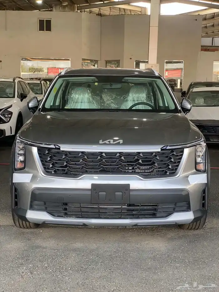 كيا سورنتو ستاندر هايبرد موديل 2024 كاش وتقسيط ومبادرة 0