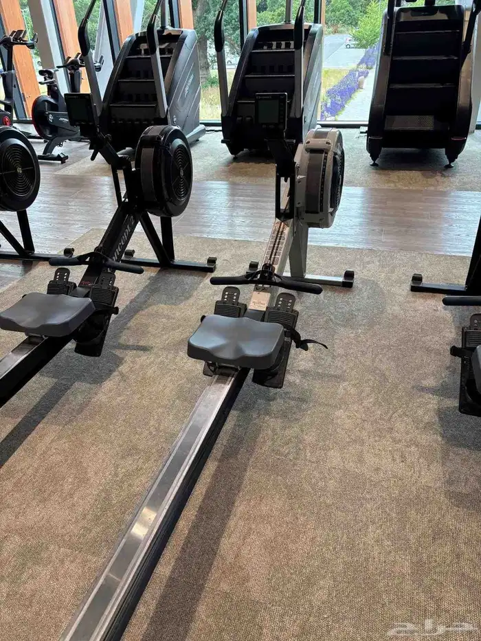 مجموعة اجهزه وارد أمريكا لايف فتنس مستخدم 37