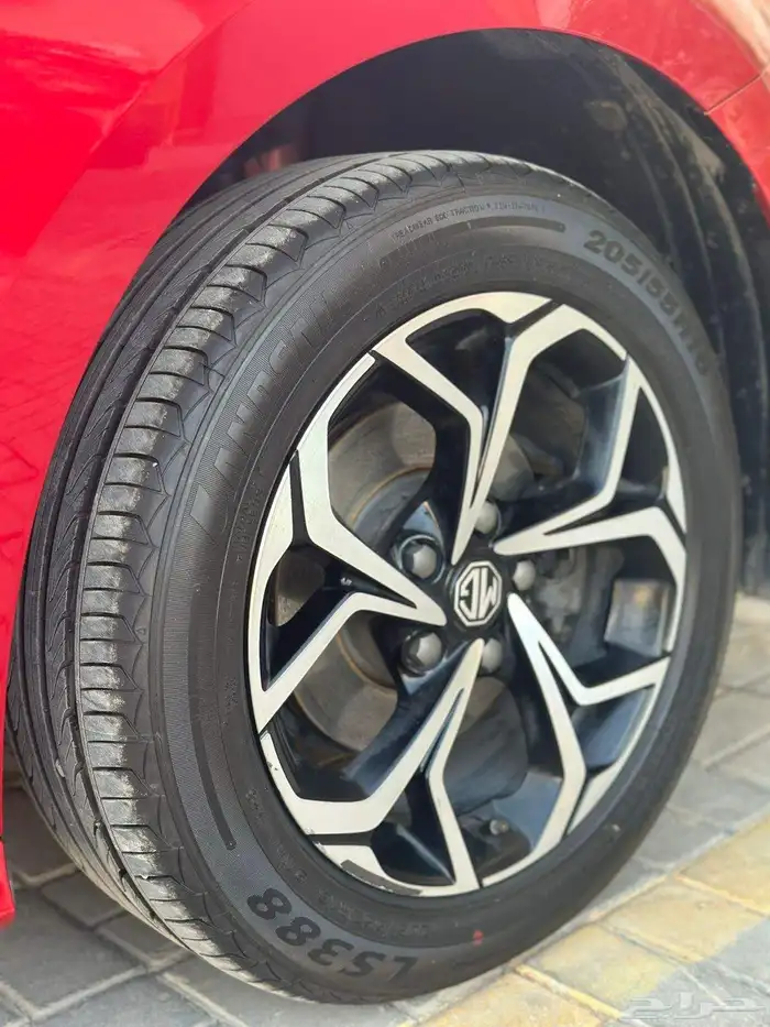 سيارة GT MG 2023 5