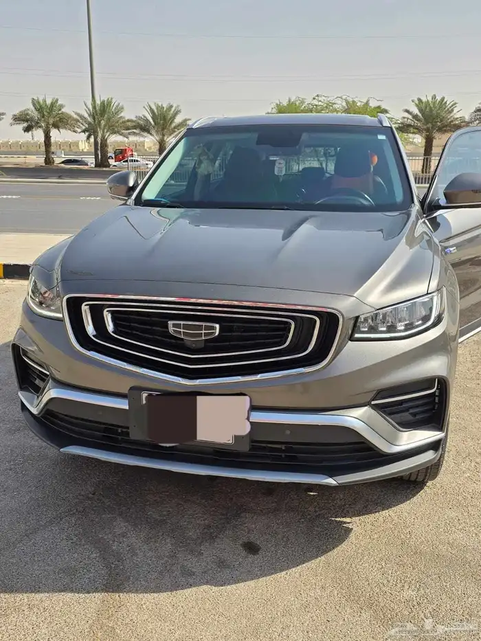 سيارة جيلي أزكارا موديل 2023 4