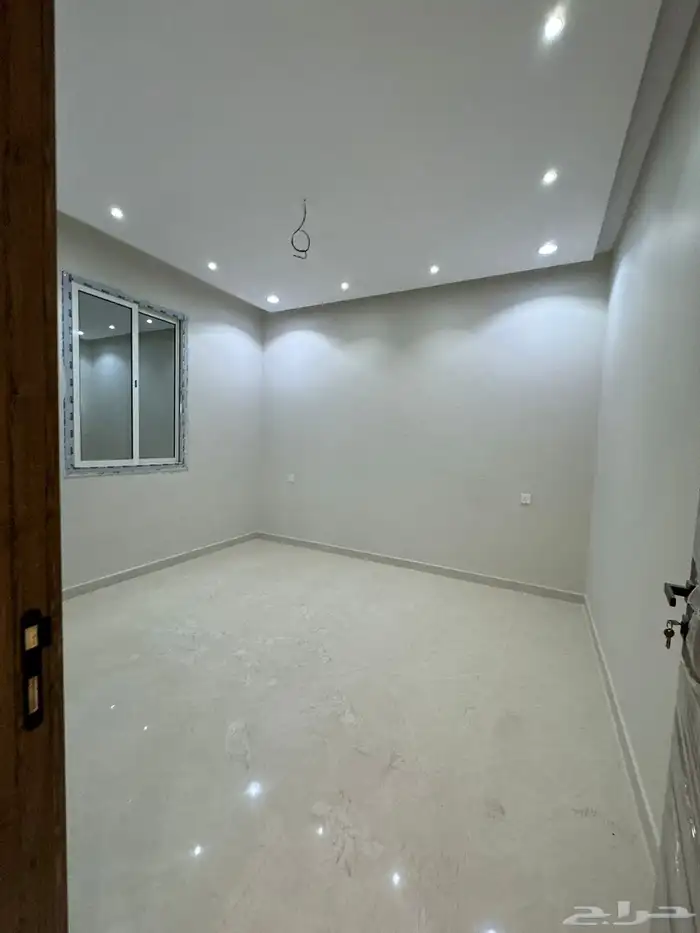 دور فاخر 351م حي المحيسن الاناهي واجهتين فرصة شرق القطار 7