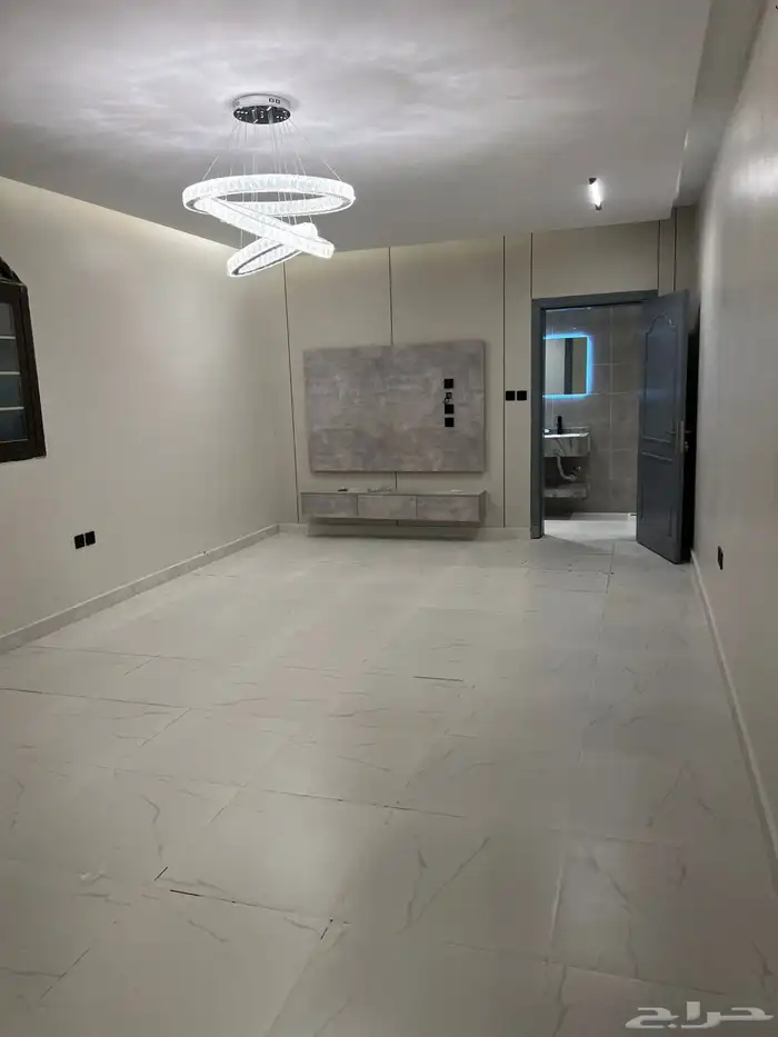 شقة حي الضاحيه 11 12