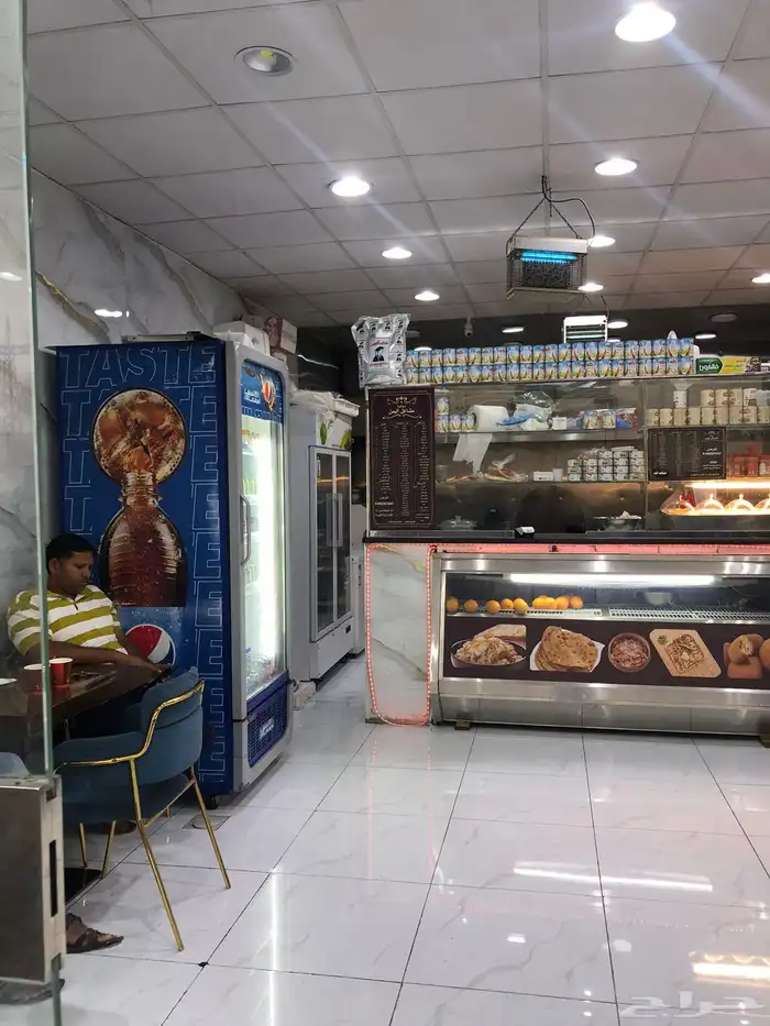 بوفيه وكفتيريا للتقبيل او للشراكه او للايجار 4