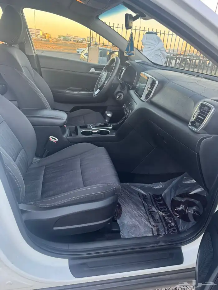 للبيع كيا سبورتاج 2017 ابيض 1