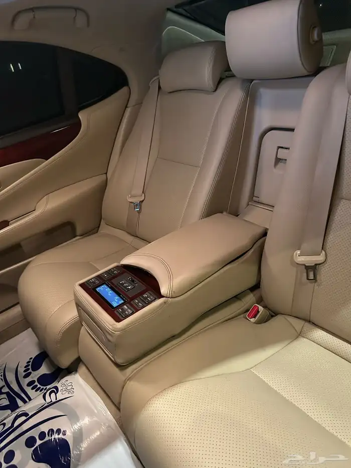 لكزس 460 ls 2010 4
