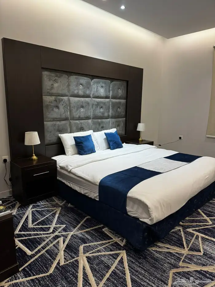 شاليه فخم بمسبح والهدوء بجوار المطار وطريق الميه 2