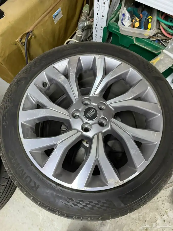 جنوط رنج روفر 2021 مع كفرات جديده تاريخ 25 0