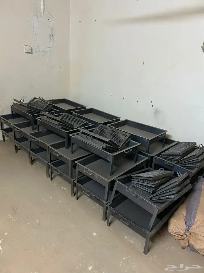 منقل حديد قوي جوده عاليه مقاس واحد فقط. تتوفر كميه 3