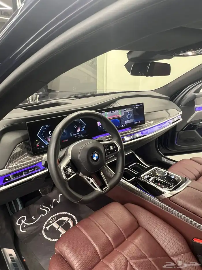 بي ام دبليو 740i 7