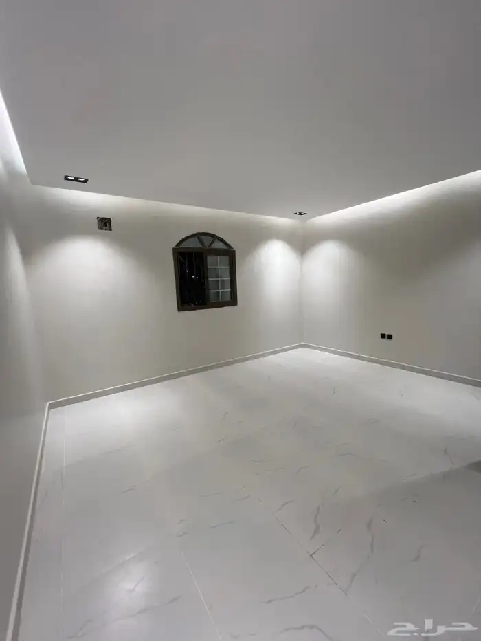 شقة حي الضاحيه 11 8