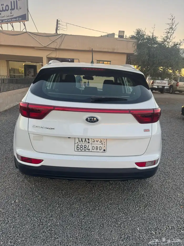 للبيع كيا سبورتاج 2017 ابيض 4