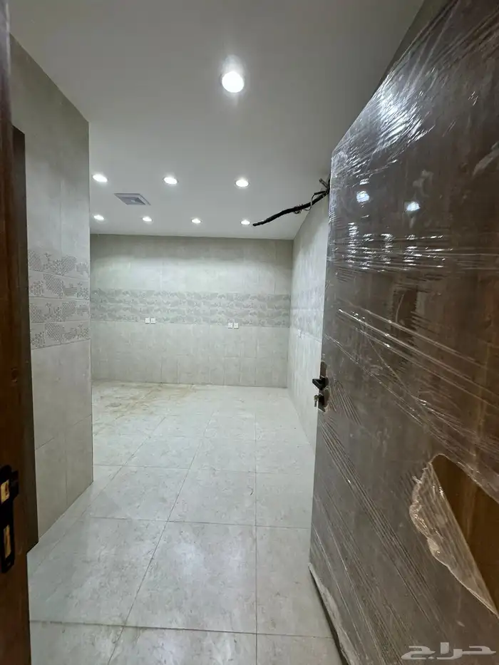 دور فاخر 351م حي المحيسن الاناهي واجهتين فرصة شرق القطار 9