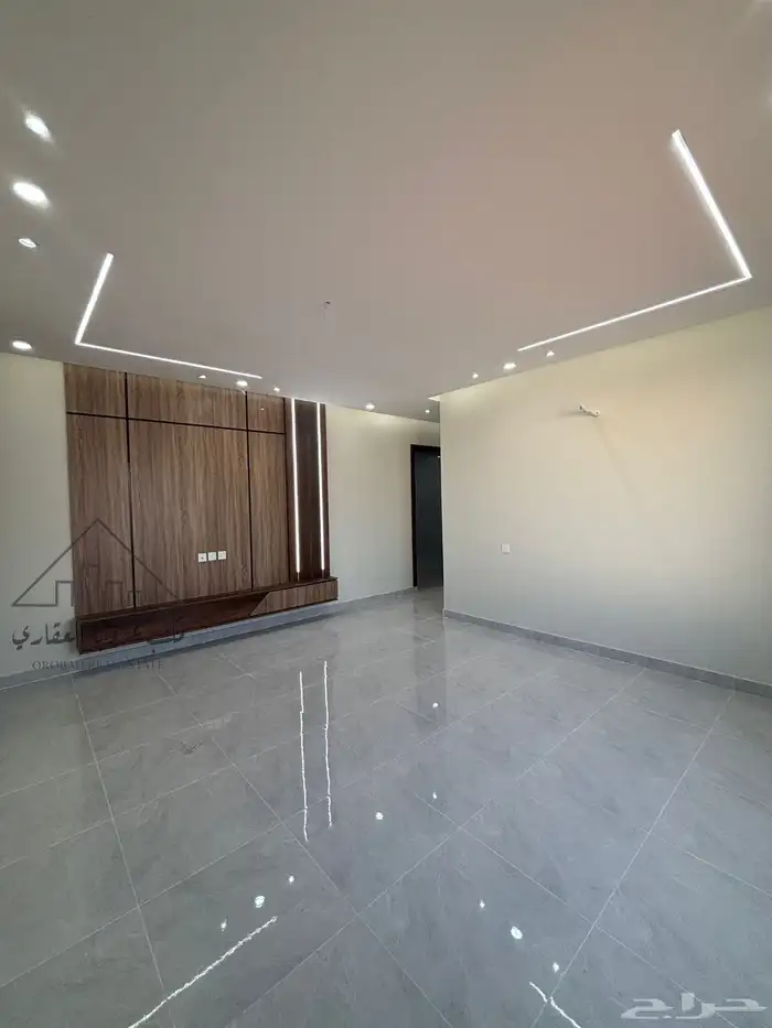 للبيع شقق تمليك دور ارضي تبوك حي البوادي 14