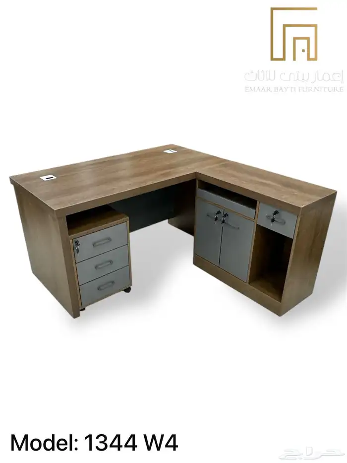 مكتب مكتب وخزانة وكراسي بتصميم فاخر 36