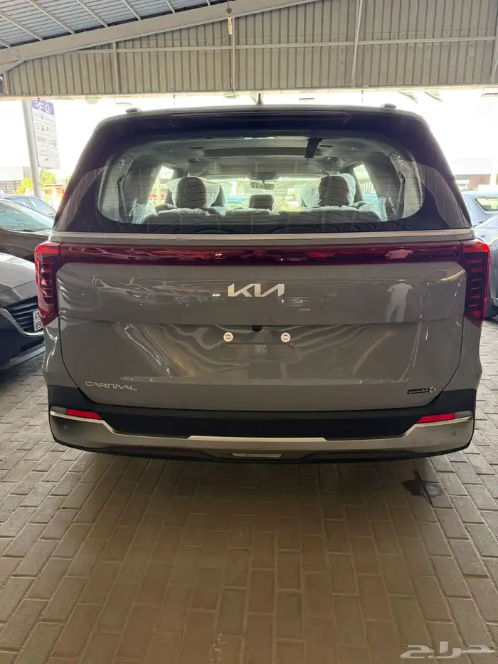 كيا كارنيفال ستاندر ونص فل 2026 17