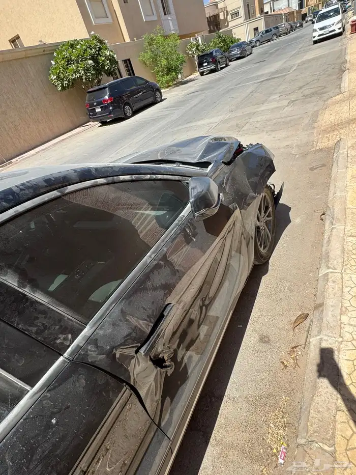 تورس 2025 اسود ترند 4