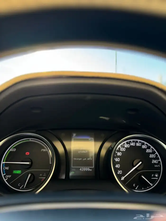 للبيع كامري هايبرد 2024 مالك اول 19