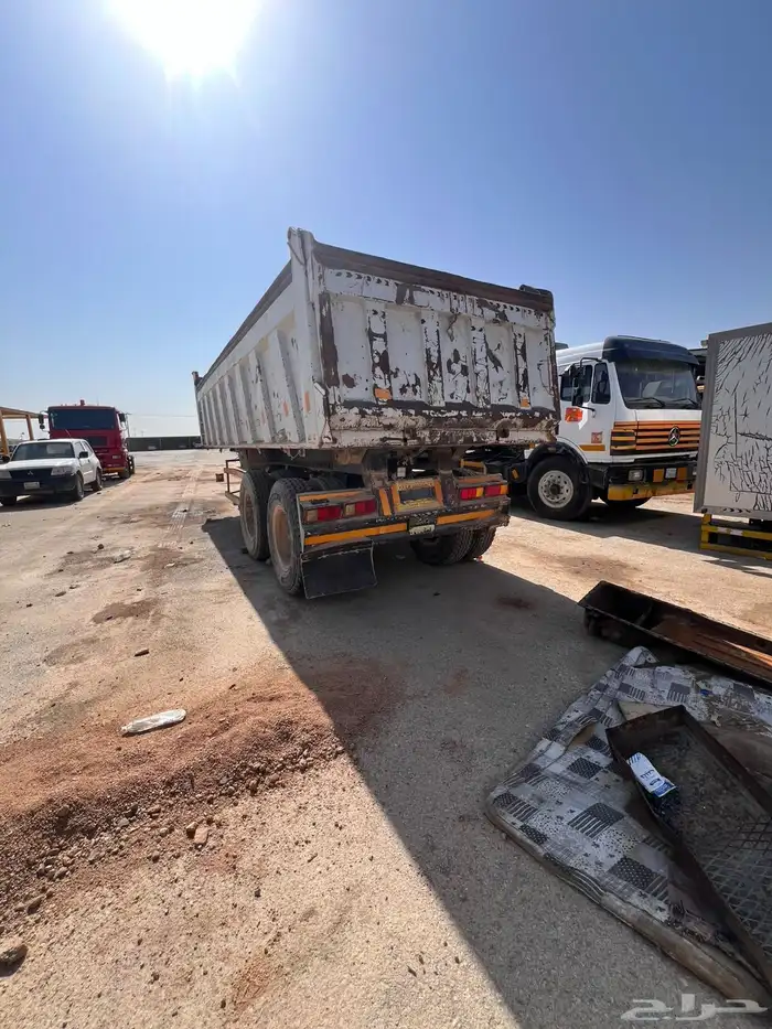 صندوق قلاب للاجار 1