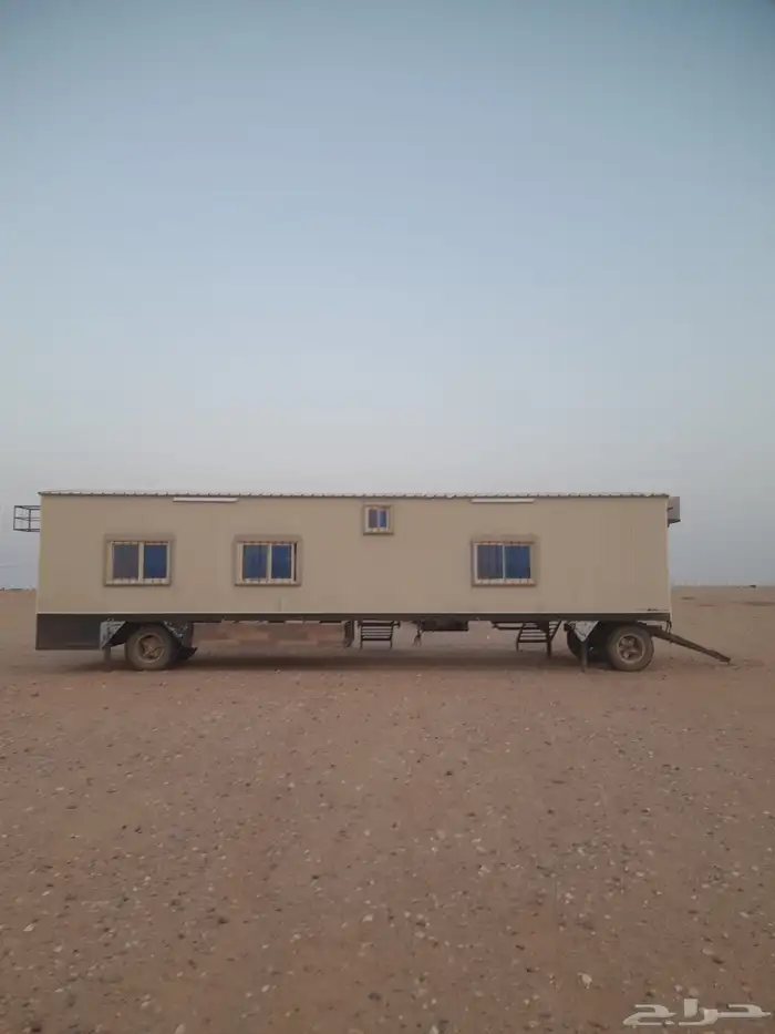 للبيع غرفه طولها14 فيها مجلس ومقلط ومروش ومطبخ 0