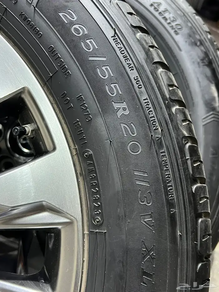 جنوط لاندكروزر اصلي وكاله مع كفرات دنلوب وكاله مقاس 20 5