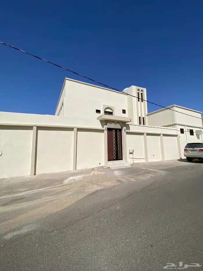 للبيع فيلا بالزباره 2
