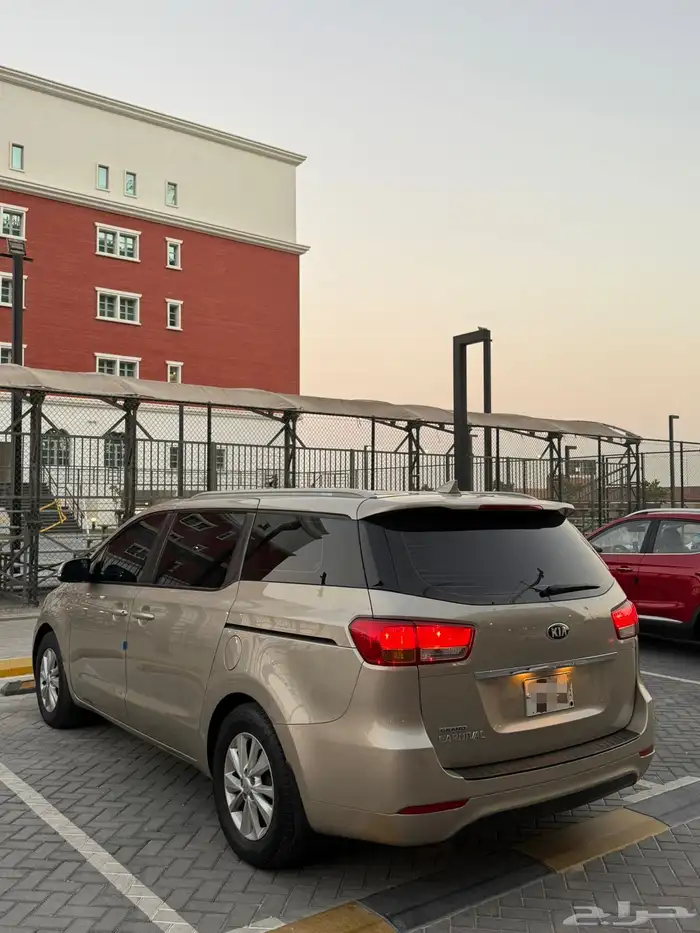 كيا كارنيفال 2016 بدي وكاله 3