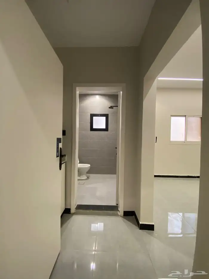 استديو للايجار السنوي غرفة مطبخ دورة مياة العقيق الرياض 4