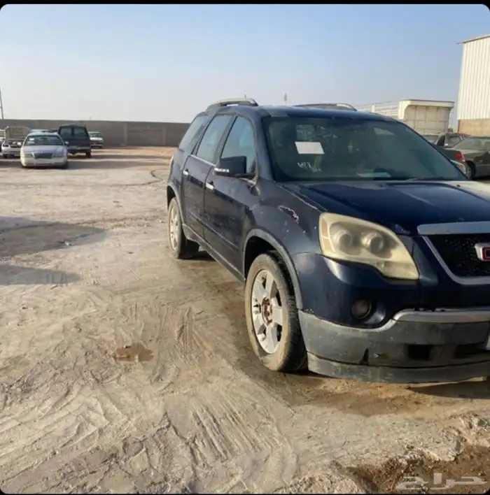 قطع اكاديا GMC دبل موديل 2008 1