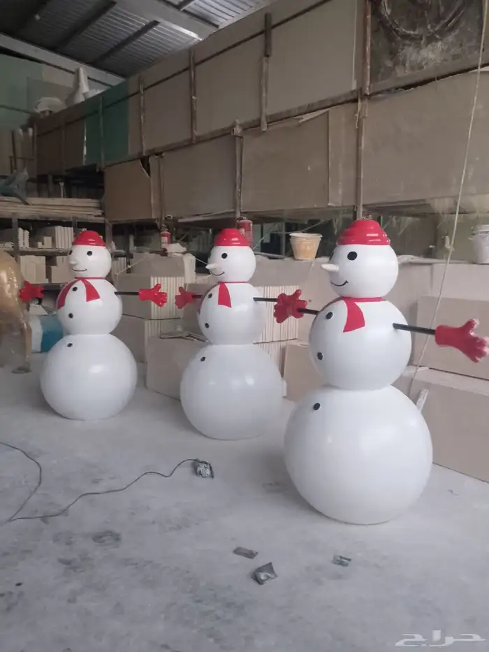 مجسمات رجل الثلج فايبر جلاس جودى عالية وأسعار لا تنافس 1