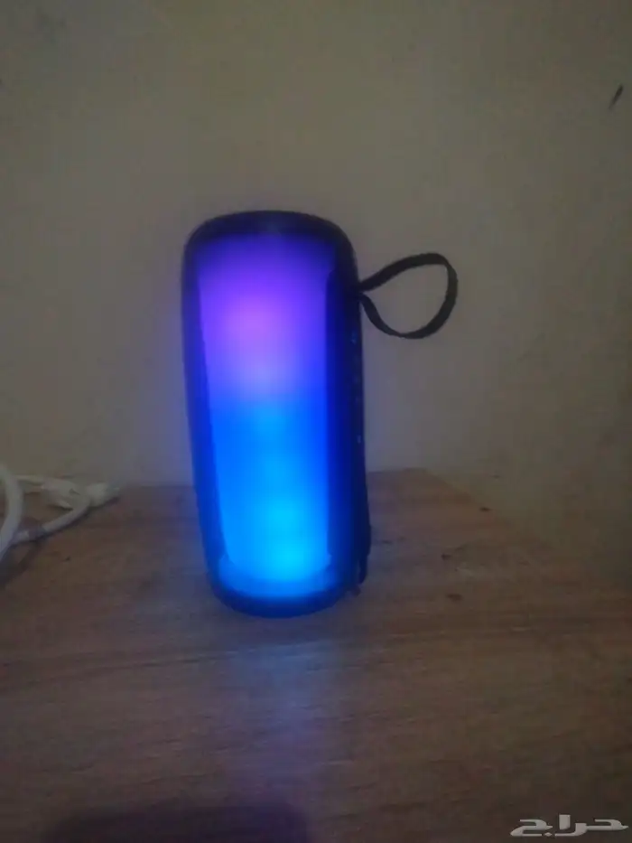 سماع للبيع جديده وتقدر تغير الالوان والصوت جدا ممتاز وعالي 1