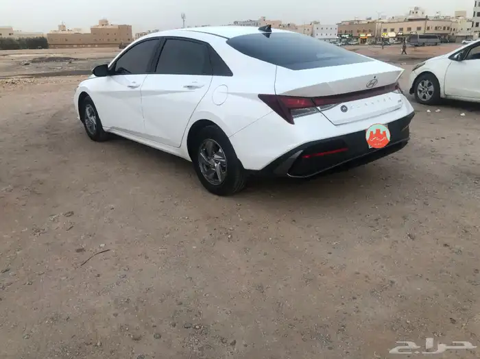 النترا البيع كامل او قطع تشليح 1